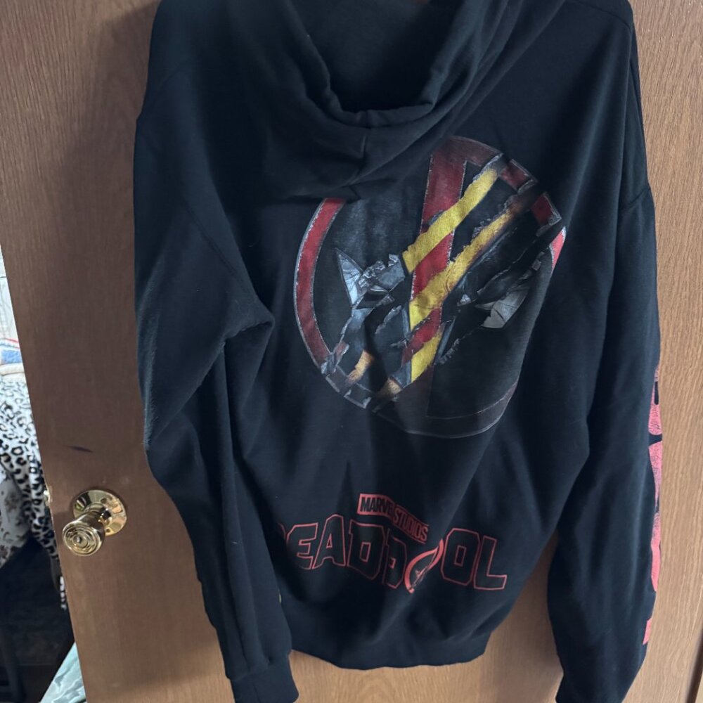 Marvel Deadpool & Wolverine Duo Split Best Bubs H… - image 3